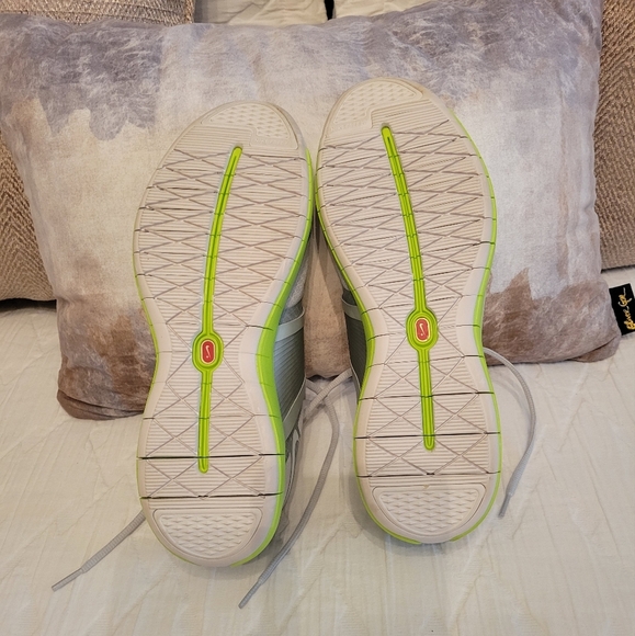 NWOB Nike Free XT Cross training shoe - Picture 4 of 12